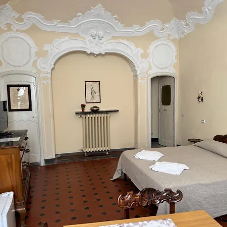 Habitación en casa particular La Di Leo